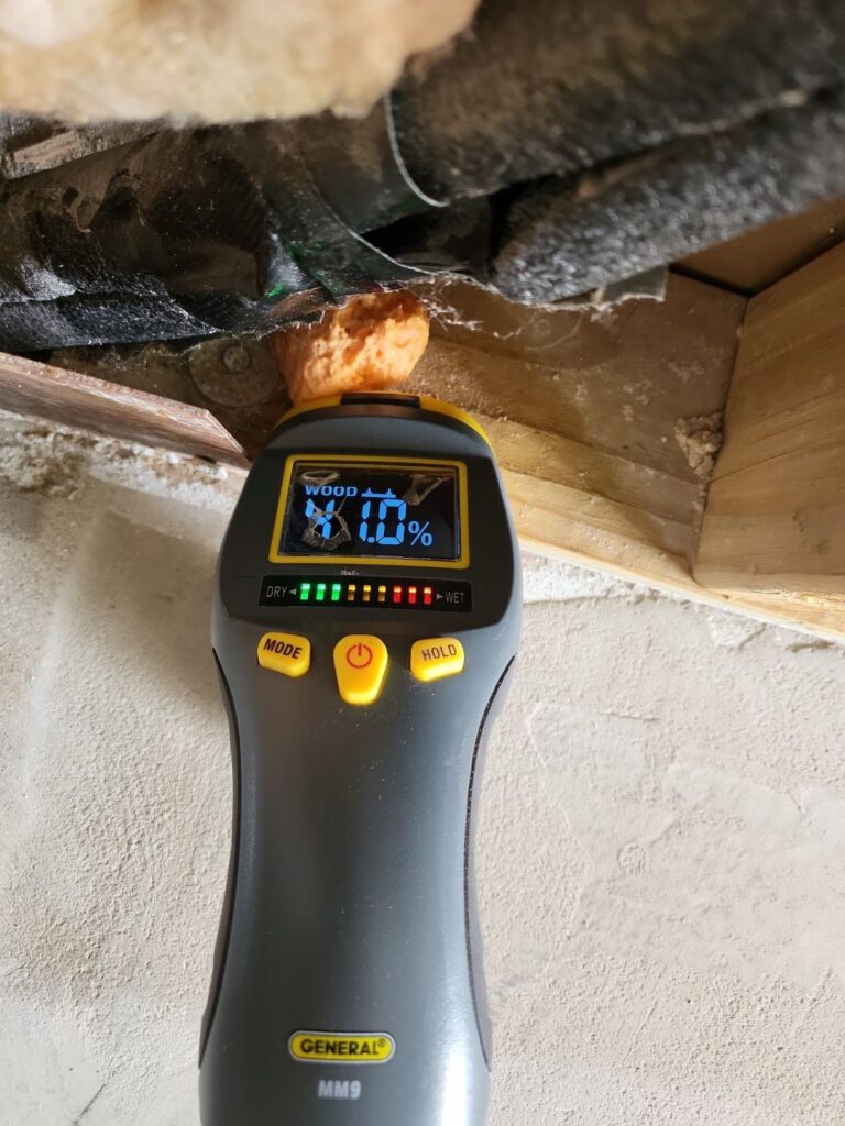 moisture meter to detect water damage 